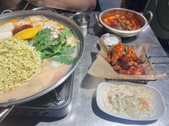 -富乐满韩国正宗炸鸡韩国料理(虹泉路店)