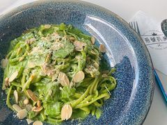 菠菜汁青酱意大利面-拾挚扒房(招商花园城店)