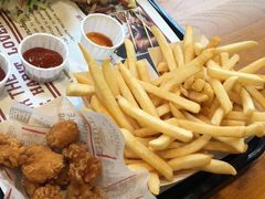-The Habit Burger Grill 哈比特汉堡(复兴soho店)