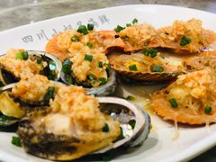 -四川小胡子海鲜(丁村万人海鲜广场店)