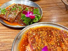 -明洞阿姨·韩式酱蟹烤肉·创意料理(三元桥店)