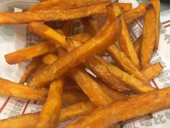-The Habit Burger Grill 哈比特汉堡(爱琴海店)