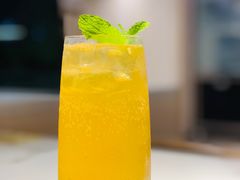 -虾饺妹·粤式茶餐厅(荟聚店)