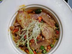 -忘忧草融合私房菜(红鼎国际店)
