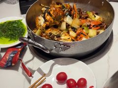 -七欣天香辣蟹火锅(闵行浦江欢乐颂店)