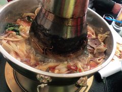 -撒拉人家.酸菜牦牛肉火锅