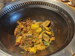 -锅老头海鲜铁锅炖