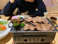 网烧雪花牛舌-越光米贩精致料理餐厅(金鹰店)