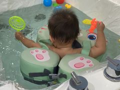 -哲学苑亲子园·早教婴儿托育·婴儿游泳(颐龙湾店)