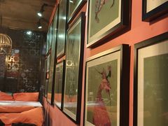 -香巴拉云南餐厅(华莱坞店)