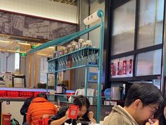 -肥汁米蘭香港米线(长宁来福士店)