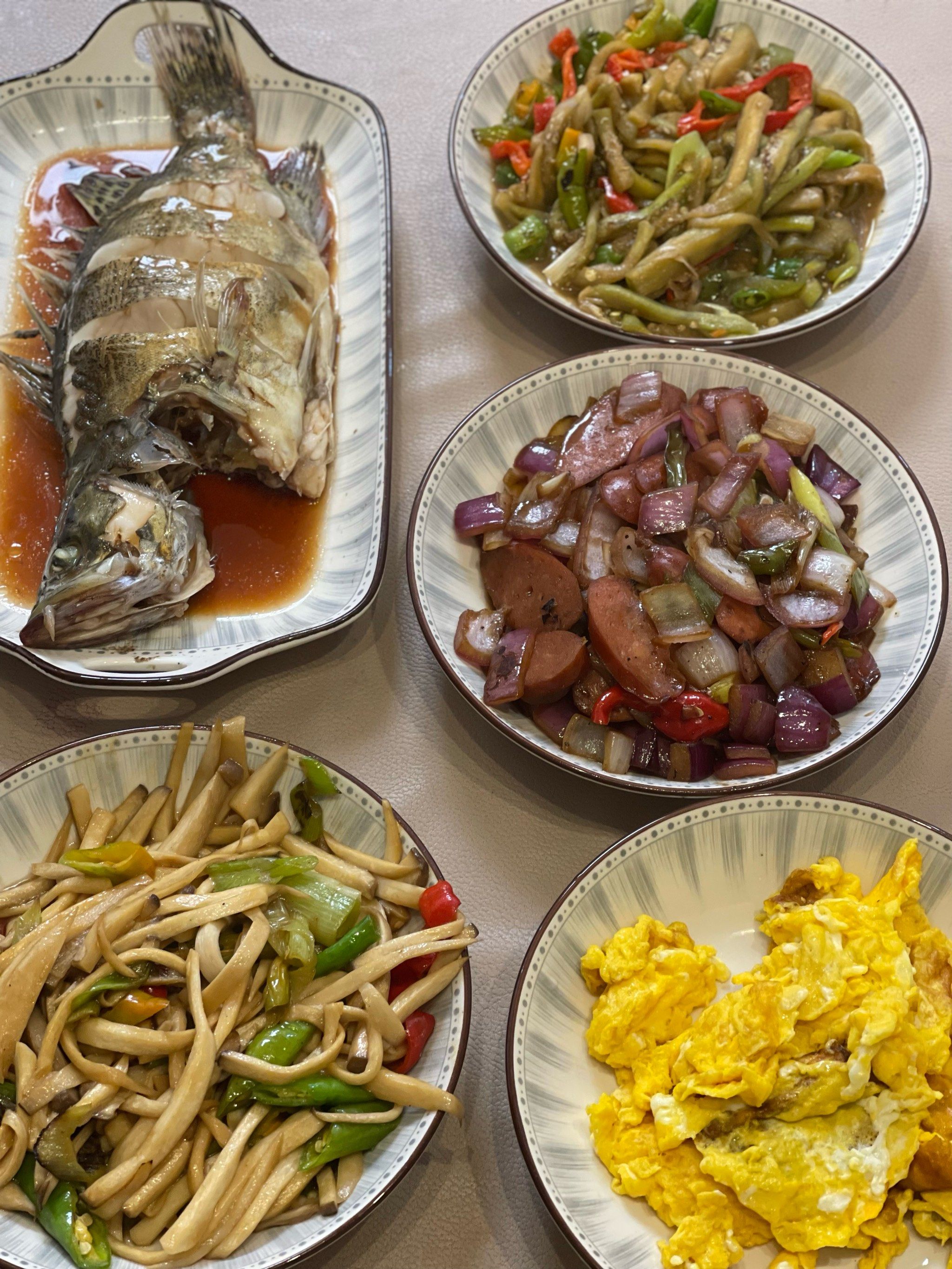 爱心晚餐 给老婆一个惊喜