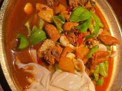 新疆大盘鸡-楼兰新疆主题餐厅(悠方店)