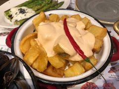 -Tapa Tapa