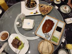 -德信恒隆国际酒店