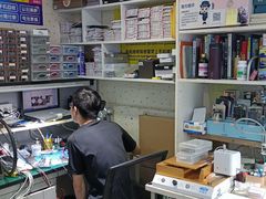 -百机汇精品二手手机维修(七宝店)