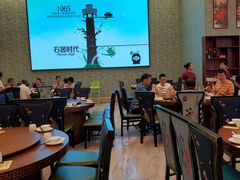大堂-果城龙凤瓦罐煨汤馆(新豪天地店)