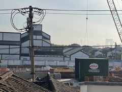 -五号文艺酒店(拙政园苏博地铁站店)