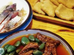-猫爷的腔调·黔小馆(交大医学住宅区店)