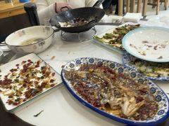 -百味地锅鸡(铜山路店)