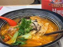 -牛吃草牛肉面(翠柏路店)