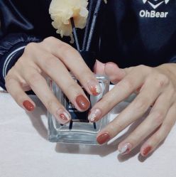 -艾珂·美甲美睫