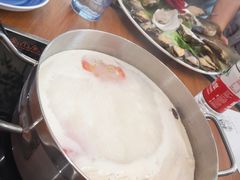 -樾餐厅泰式海鲜火锅(民歌湖店)