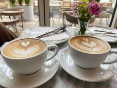 拿铁拿铁-翠贝卡&Mama Kelly Brunch Coffee(河西店)