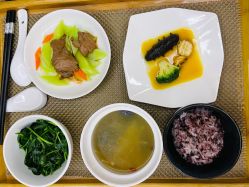 -海豚湾高端月子会所(黄浦店)