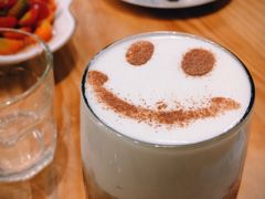 玫瑰花茶奶盖-塔哈尔·新疆盛宴(城西银泰店)