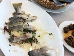 -忆食尚腊味煲仔饭(华南城店)