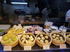 -八一路好吃街(雨田商务大厦店)