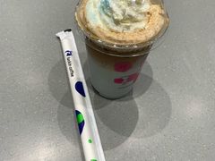 蓝丝绒飒雪拿铁-瑞幸咖啡(怡富广场店)