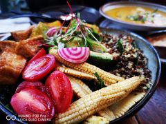 豆腐牛油果沙拉-O'mills Sourdough Bakery&Bistro(永嘉路店)
