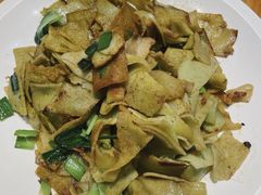 -黄泥岗·地道湖北菜(奥特莱斯店)