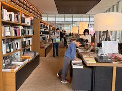 -茑屋书店(天目里店)