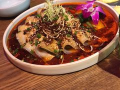 -三人行骨头王火锅(长寿店)
