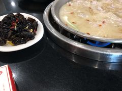 -老来福·非遗酸汤兔(凯旋路店)