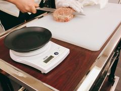 肉眼牛排现切-芯元·碳烤熟成牛肉(经开店)