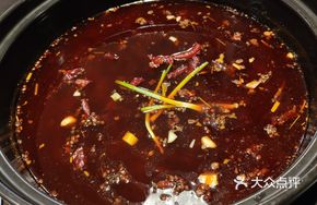 Beef Hot Pot with Red Sauce