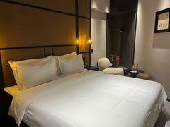 -万泊酒店(长沙五一广场国金中心店)