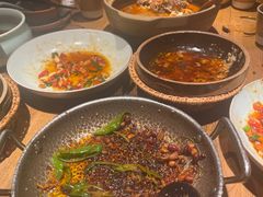 -吃饭皇帝大土家民族菜(正大广场店)