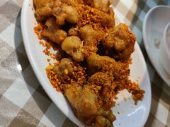 w招牌椒盐牛蛙-新大咀港式茶餐厅(宝山万达店)