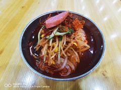 -三姐妹冷面馆(保卫路店)