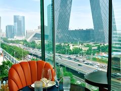 -福楼毕斯罗F Bistronome(国贸商城约会地标景观店)