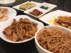 -亢龙太子酒轩(东湖店)