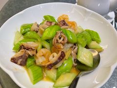 鲜虾吊片煨丝瓜-悦湖公馆