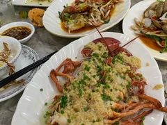 -四川小胡子海鲜(丁村万人海鲜广场店)