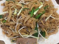 干炒牛河-南记食粥坊·宵夜大排档(莲花总店)
