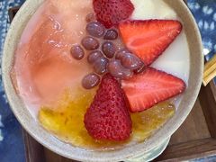 -桥香园过桥米线(国贸店)